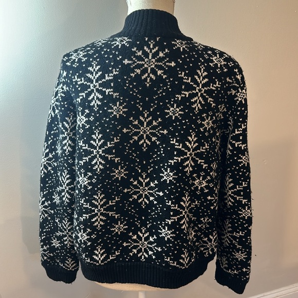 Valerie Stevens Snowflake Black White Cardigan XL - Picture 3 of 6